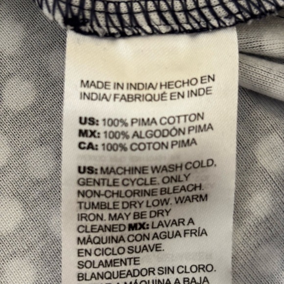 Chico's Black Relaxed Boxy Blouse - Picture 3 of 8